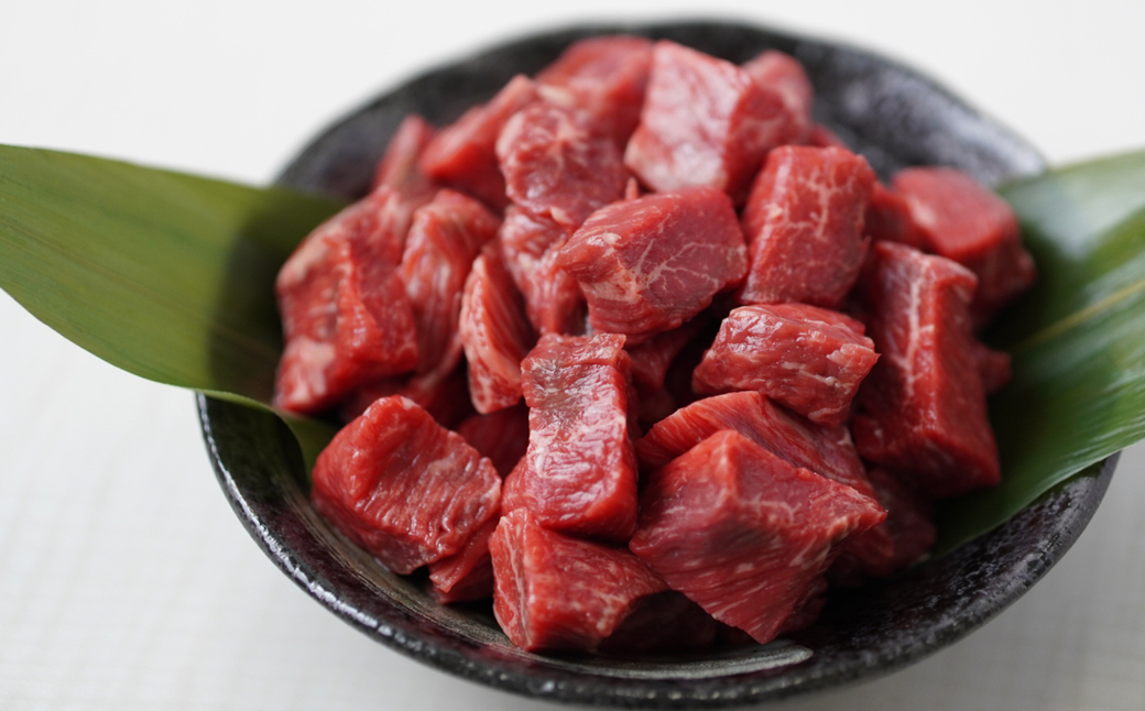 淡路牛 赤身サイコロステーキ　500g（250ｇ×2パック）　 [小分け 冷凍 牛肉 人気]