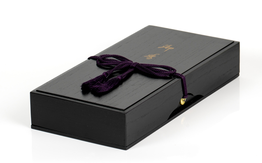 薫寿堂 高貴な香りの天然白檀のお線香　　[線香 お供え お香 人気 インセンス アロマ 墓参り 仏具]