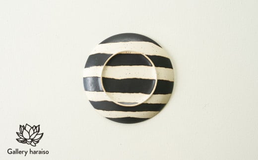 【沖縄のかわいい器】陶factory509 モノクロ皿／ゼブラ