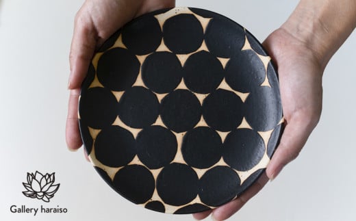 【沖縄のかわいい器】陶factory509 モノクロ皿／チェック