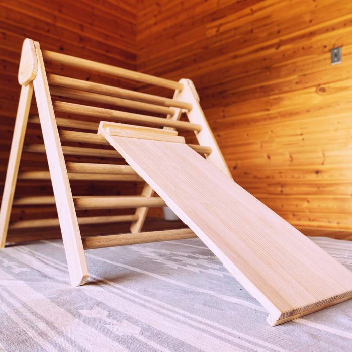 お家でキッズアスレチック＜温もり感じる安心の天然無垢材＞折り畳み収納可〈キッズアスレチック 滑り台 すべり台 リバーシブル 折り畳み収納 天然杉無垢材 木製 工芸品 ギフト〉 