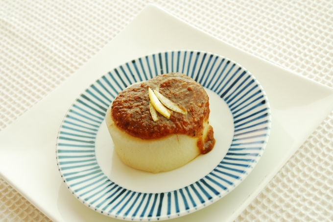 京都・喜右衛門 「有機味噌ギフト紅梅（こうばい）」ツウ好みの味噌400g×2種 〈みそ 味噌 有機 オーガニック 天然醸造 発酵食品 生みそ ギフト 贈り物 贈答品 調味料〉