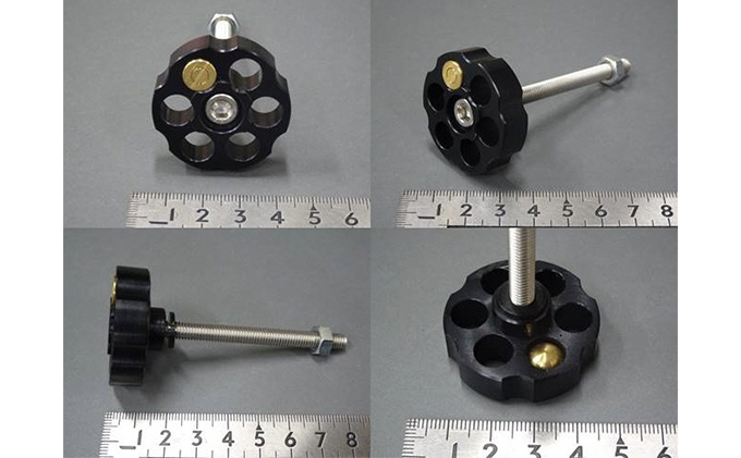 Honda　スーパーカブ用　サイドカバーボルト 右 雑貨 日用品 