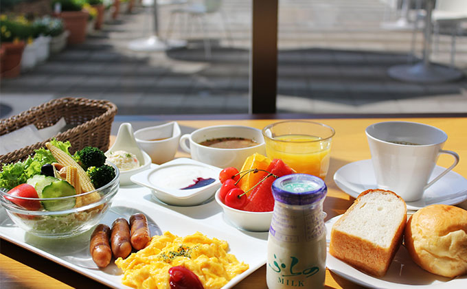 FURANO NATULUX HOTEL　朝食付ペア宿泊券（ダブル）【OFFシーズン】ホテル 旅行 北海道 富良野 ふらの 宿泊 チケット 体験 旅 食事 