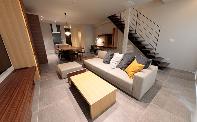 石邸 富良野 宿泊券（2～6名利用）【ONシーズン】ホテル 旅行 北海道 富良野 ふらの 宿泊 チケット 体験 旅