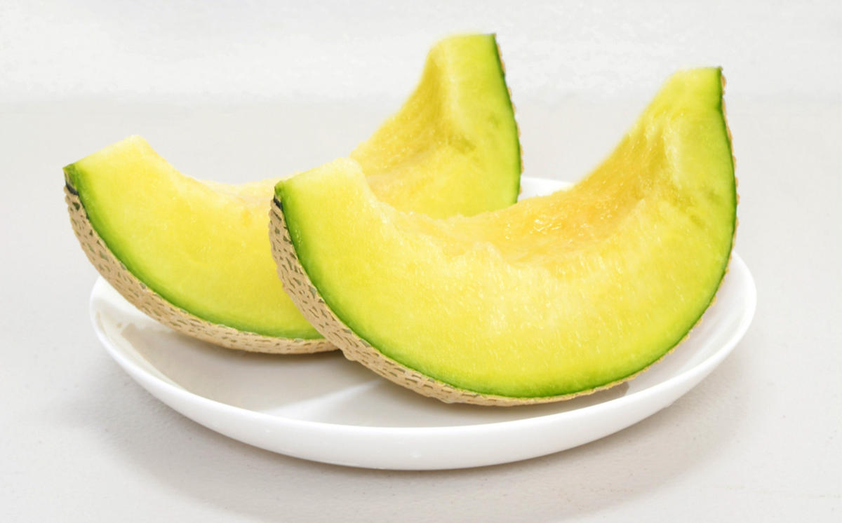 ＜ 2026年 7月中旬より発送 ＞ 北海道産 メロン 赤肉 青肉 8kg 3～6玉 食べ比べ セット ＜ 予約受付 ＞