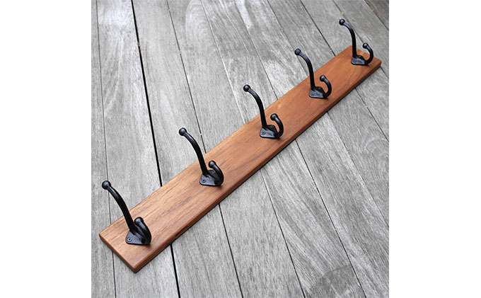 無垢チーク材＆5連大きなアイアンダブルフックのウォールコートハンガー 85cm （ウォールフック，帽子掛け，コート掛け，玄関，家具） 雑貨 日用品 インテリア ウォールハンガ 天然無垢木材 