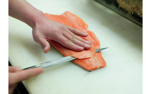 プレミアムびわます棒寿しとひさご寿し名物の鯖寿し詰合せ【DH03W】