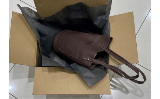 【八幡レザー 】バケツ型バッグ（コゲチャ）【DP06W】