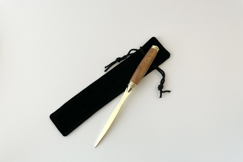 天然屋久杉ベーパーナイフ【ゴールド】1本 〈 文具 工芸品 文房具 雑貨 ギフト 贈答 プレゼント 記念 木製 オシャレ 退職〉 日用品 