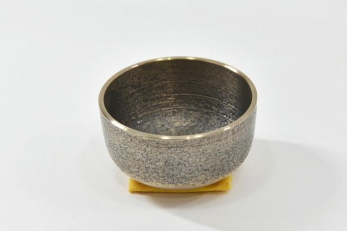 京都・二方屋「舞妓りん（MY CORIN）ガラスハート＜金箔＞」〈工芸品おりん音色インテリアおしゃれ仏具リフレッシュガラスハート雑貨日用品〉 