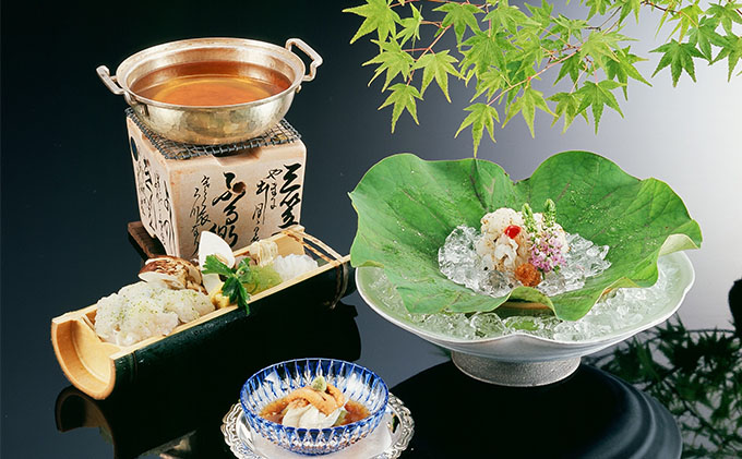 【松露亭】1泊 2食付きプラン（1名様）4～10月利用可（ご利用不可期間あり）京都 天橋立 日本三景 京都 丹後 高級宿 宿泊券 宿泊チケット 文殊荘 観光 船 旅行 宿泊 海水浴 温泉 カニ 蟹 京都府 近畿 朝食 夕食 トラベル 国内旅行 一名様 