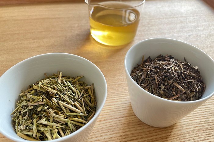 京都「プロ並み急須と茶葉セット」　初級者向け（熱め～湯さまし）全3回×3ヵ月コース〈定期便 お茶 茶 煎茶 緑茶 茶葉 雁が音 茎茶 焙じ ほうじ茶 急須 陶器 工芸品 セット〉 飲料類 加工食品 