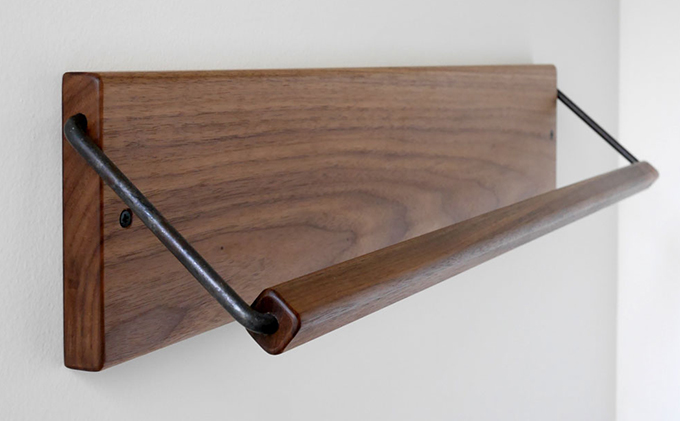 Sneaker wall スニーカーウォール  SW-680WN ウォールナット（おおよそ3足収納 ウォルナット無垢材 壁掛け 木製 シューズラック スリッパラック）【配達不可：沖縄・離島】 雑貨 日用品 家具 