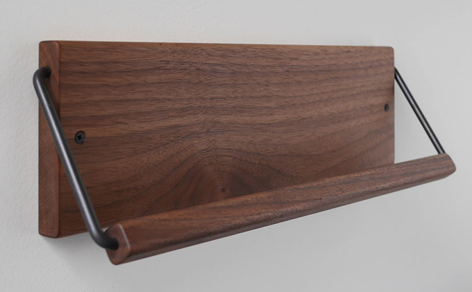 Sneaker wall スニーカーウォール  SW-450WN ウォールナット（おおよそ2足収納 ウォルナット無垢材 壁掛け 木製 シューズラック スリッパラック）【配達不可：沖縄・離島】 雑貨 日用品 家具 