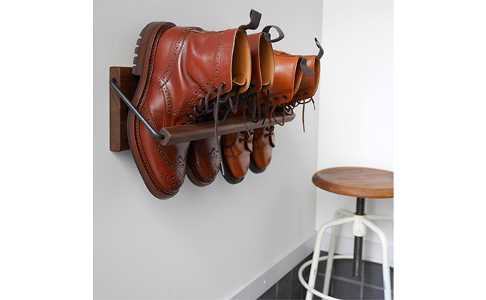 Sneaker wall スニーカーウォール  SW-450WN ウォールナット（おおよそ2足収納 ウォルナット無垢材 壁掛け 木製 シューズラック スリッパラック）【配達不可：沖縄・離島】 雑貨 日用品 家具 