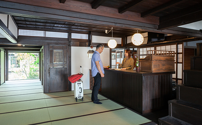 江戸期の小諸を満喫　脇本陣の宿 粂屋(くめや) 殿様の部屋ペア1泊券（朝食付） 高級宿 宿泊券 旅行 宿泊チケット 朝食付き 
