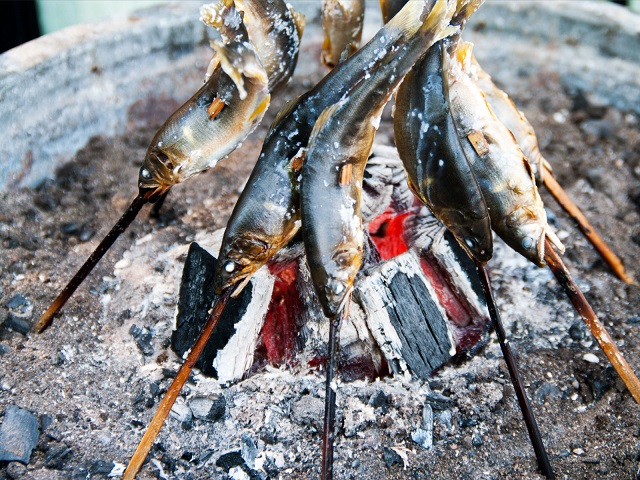 子持ち鮎 5尾 2パック セット 詰め合わせ 赤石川の金の鮎 真空冷凍パック 冷凍 鮎 あゆ アユ 魚 川魚 魚介 魚介類 海鮮 海鮮セット おかず おつまみ つまみ お酒のつまみ 酒のつまみ 夕飯 青森 青森県 鰺ヶ沢町