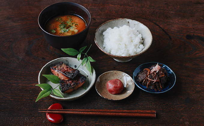 里のもんお届け便 お米 コシヒカリ 梅干し 加工食品 大粒 完熟梅 へしこ 牛しぐれ煮 詰め合わせ セット ギフト 贈り物 
