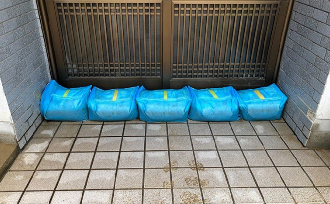 滋賀県湖南市のふるさと納税 【防災グッズ】ダイクレ アクアディフェンサーウォーターバッグ 防災用品 水で膨らむ 水のう 土のう ブロック形状