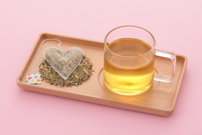 （キュンとなる／映える）5種のカラフルハートティーバッグ 3箱セット＜維孝館中学校とコラボ開発＞ 飲料類 お茶 ハート型 健康 美容 お茶セット ギフト カラーズティー 和紅茶 