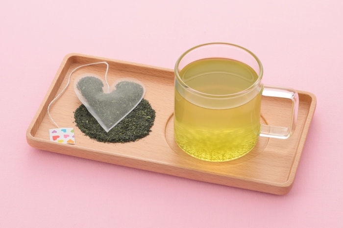 （キュンとなる／映える）5種のカラフルハートティーバッグ 3箱セット＜維孝館中学校とコラボ開発＞ 飲料類 お茶 ハート型 健康 美容 お茶セット ギフト カラーズティー 和紅茶 