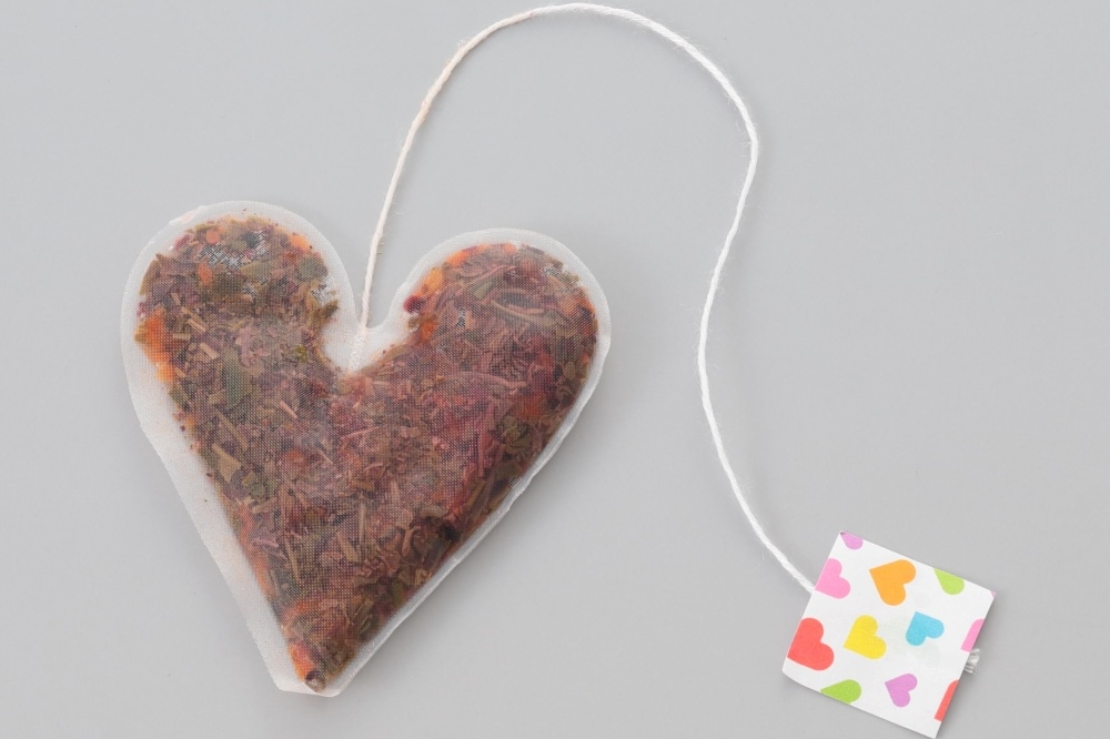 茶ッピー茶歌舞伎（ちゃかぶき）ガチャBOX＆ハートティーバッグ2箱＜維孝館中学校とコラボ開発＞ 飲料類 お茶 ガチャガチャ 深蒸し茶 玄米茶 ほうじ茶 深蒸し茎茶 玉露 ハート型 