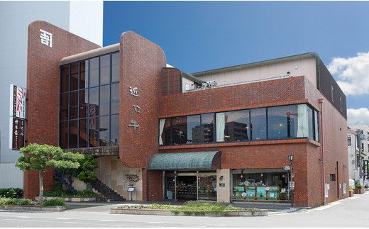 【カネ吉山本】近江牛すきやき用[赤身]　【500ｇ】【Y093W1】