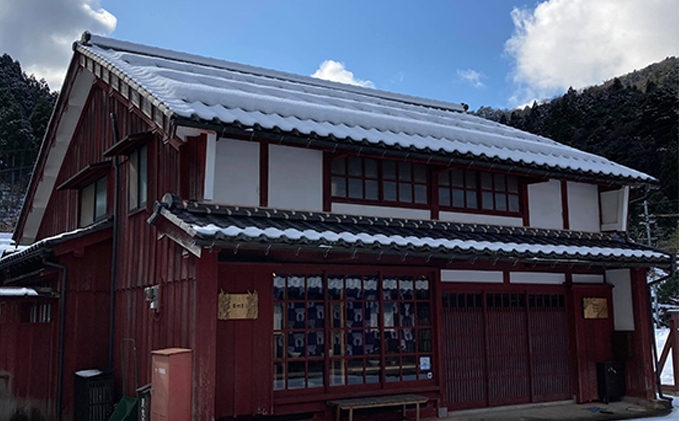 鯖と若狭ぐじの箸置き（陶器製）それぞれ2つずつ合計4つ 工芸品 手作り 陶芸 陶磁器 食洗機 電子レンジ 2種 