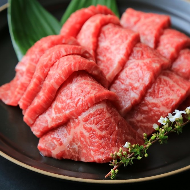 【最短7営業日発送】【神戸ビーフ素牛】黒田庄和牛（焼肉用赤身モモ、１ｋｇ） ≪冷蔵≫35-6