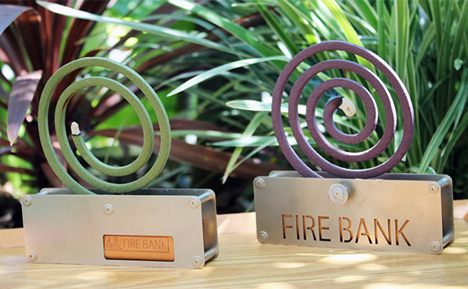 FIRE BANK 蚊取り線香ホルダー『銀船（ぎんふね）』バーベキュー BBQ ハイキング 殺虫 ソロキャンプ  アウトドア 防虫 登山 人気 厳選 袋井市 雑貨 日用品 