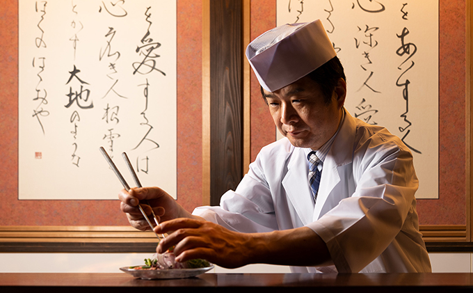 静岡県産黒毛和牛使用 贅沢ビーフシチュー ５食セット 贅沢 贈り物 料理 簡単 レンチン おすすめ 人気 厳選 袋井市 惣菜 加工食品 レトルト お肉 牛肉 常温保存 箱入り ギフト 