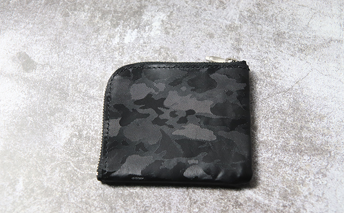 型押しカモフラレザーのL字ミニウォレット ファッション 小物 財布 迷彩 コインケース L字型 小銭 お札 カード 手作り 日本製 皮 