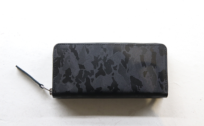 【裏地イエロー】型押しカモフラレザーのラウンドウォレット ファッション 小物 財布 迷彩 ラウンドウォレット長財布 小銭 お札 カード 手作り 日本製 皮 