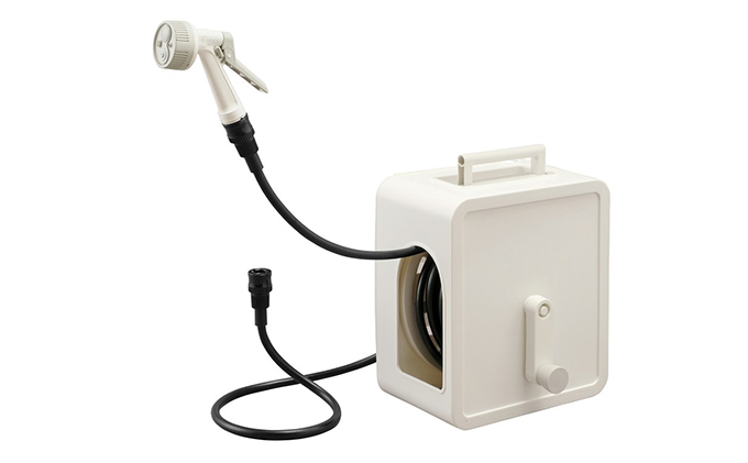 フルカバーコンパクトホースリール20m FCH-20M ホワイト アイリスオーヤマ 雑貨 日用品 庭 洗車 水やり 外 ベランダ 園芸用品 簡単設置 白 