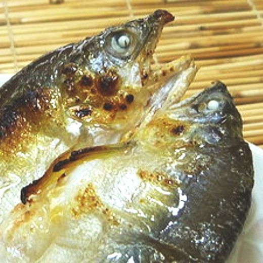 【大人気】「旨いはずです。」特選あゆ一夜干しセット（１３枚入）
※北海道・沖縄・離島へのお届け不可