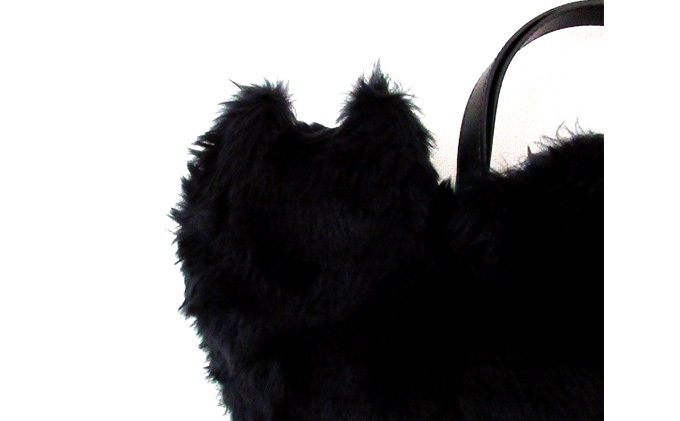 オリジナルネコ型トートバッグ＊ふわふわファー黒猫 ファッション かばん ねこ クロネコ 普段使い お出かけ 