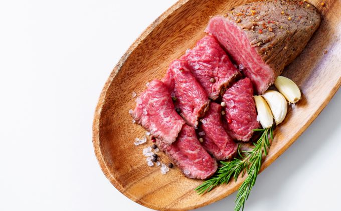 【香川県東かがわ市】香川県産黒毛和牛オリーブ牛 モモブロック800g(400g×2) お肉 牛肉 もも肉 国産 焼肉 食材