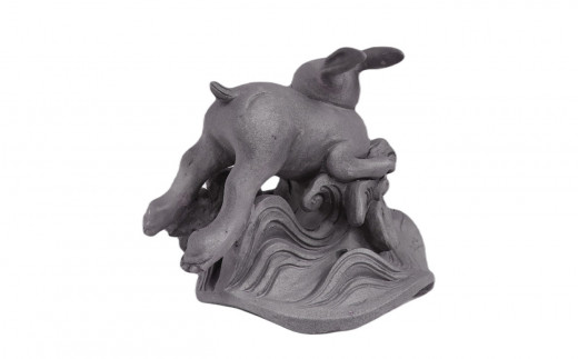 瓦職人手作り！「波乗り兎(うさぎ)」の隅蓋 ※受注生産 / 奈良県平群町