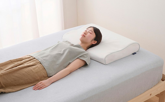 枕 エアリーピロー高反発スタンダードタイプ APHS-43 まくら フィット ピロー 横向き寝 横向き 横向き寝用枕 寝返り エアリーピロー 高反発 日本製 アイリスオーヤマ 母の日 ギフト 母の日ギフト プレゼント 贈答品 贈答 贈り物 