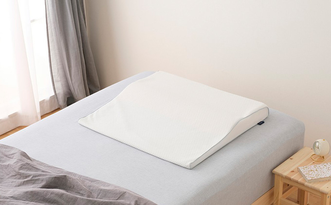 枕 エアリーピロー高反発ワイドタイプ APHW-75 まくら フィット ピロー 横向き寝 横向き 横向き寝用枕 寝返り エアリーピロー 高反発 ワイド 日本製 アイリスオーヤマ 母の日 ギフト 母の日ギフト プレゼント 贈答品 贈答 贈り物 