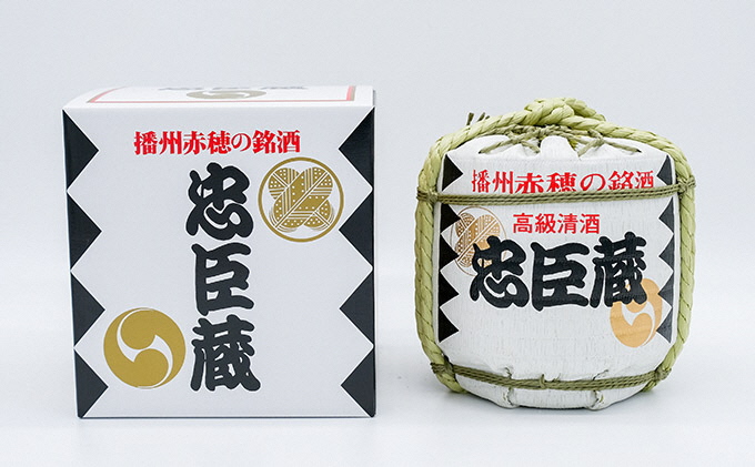 忠臣蔵 上撰 菰冠 忠臣蔵 上撰 菰冠 』お祝いの席のお供に(1,800ml×1本) 日本酒
