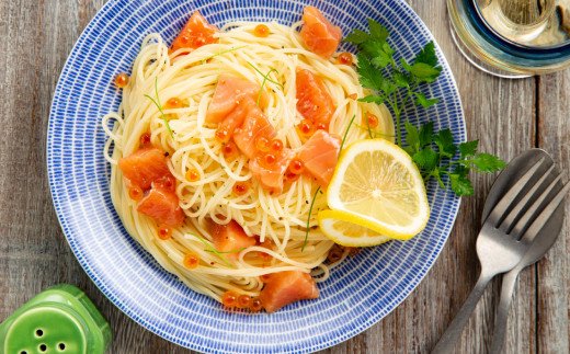 65-13 【年内配送12月15日入金まで】鮭親子漬け24個セット within2025