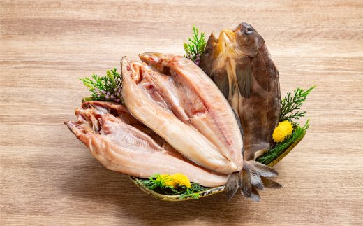 14-110 【年内配送12月15日入金まで】【低温熟成乾燥】特大真ほっけ開き3枚 within2025