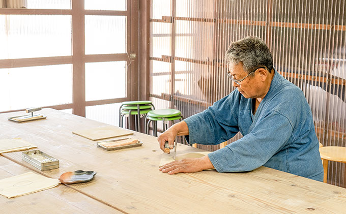 兵庫県赤穂　雲火焼　茶碗 炎と煙が描く『赤穂雲火焼 抹茶茶碗』まろやかで口当たりの良い