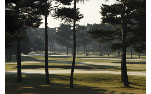 茨城県坂東市のふるさと納税 No.151 【会員限定】大利根カントリークラブ利用券＊9000円（利用券3000円×3枚） ／ ゴルフ golf GOLF ごるふ ゴルフ場 チケット ちけっと 体験 プレー券 利用券 ゴルフ場利用券 記憶に残るラウンド 最高のコースコンディション 最良のサービス 茨城県