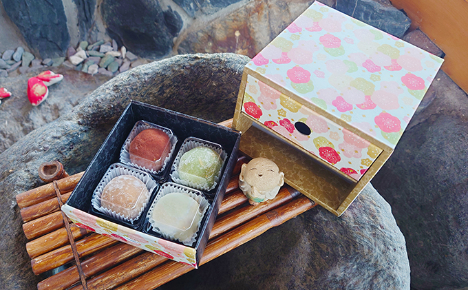 ケーキ大福　8個入り 和菓子 クリーム大福 パインアップル カフェオレ 抹茶 チョコ おやつ お茶請け お土産 手土産 お取り寄せ 