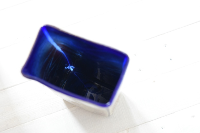 青いガラス製卵型一輪挿し高さ約10cm 000000004611-08-l.jpg?t=
