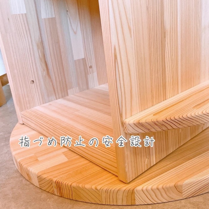 大人になっても使える「回転本棚＆ターンテーブル」(温もり感じる安心の天然無垢材)〈工芸品 日用品 家具 回転本棚 本棚 木製 ターンテーブル ハンドメイド 収納〉 