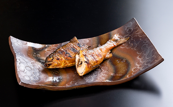 鮎めんたいセット 和食 惣菜 魚 つまみ おかず ご飯 お酒 晩酌 あて お供 肴 魚料理 調理済み 川魚 子持ち鮎 調味液 一味唐辛子 ラー油 辛い ピリ辛 